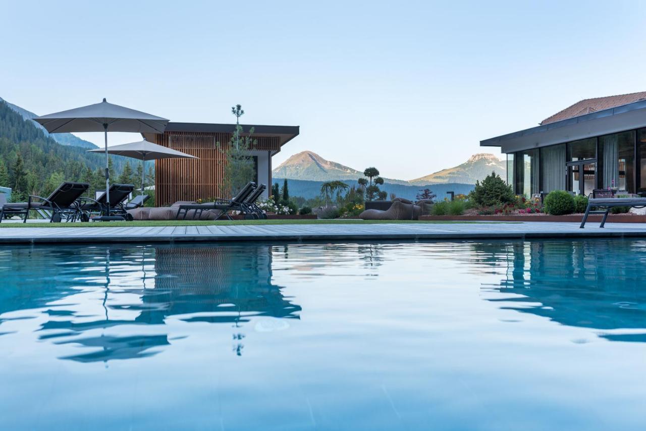 Hotel Cristal โอแบเรกเกน ภายนอก รูปภาพ